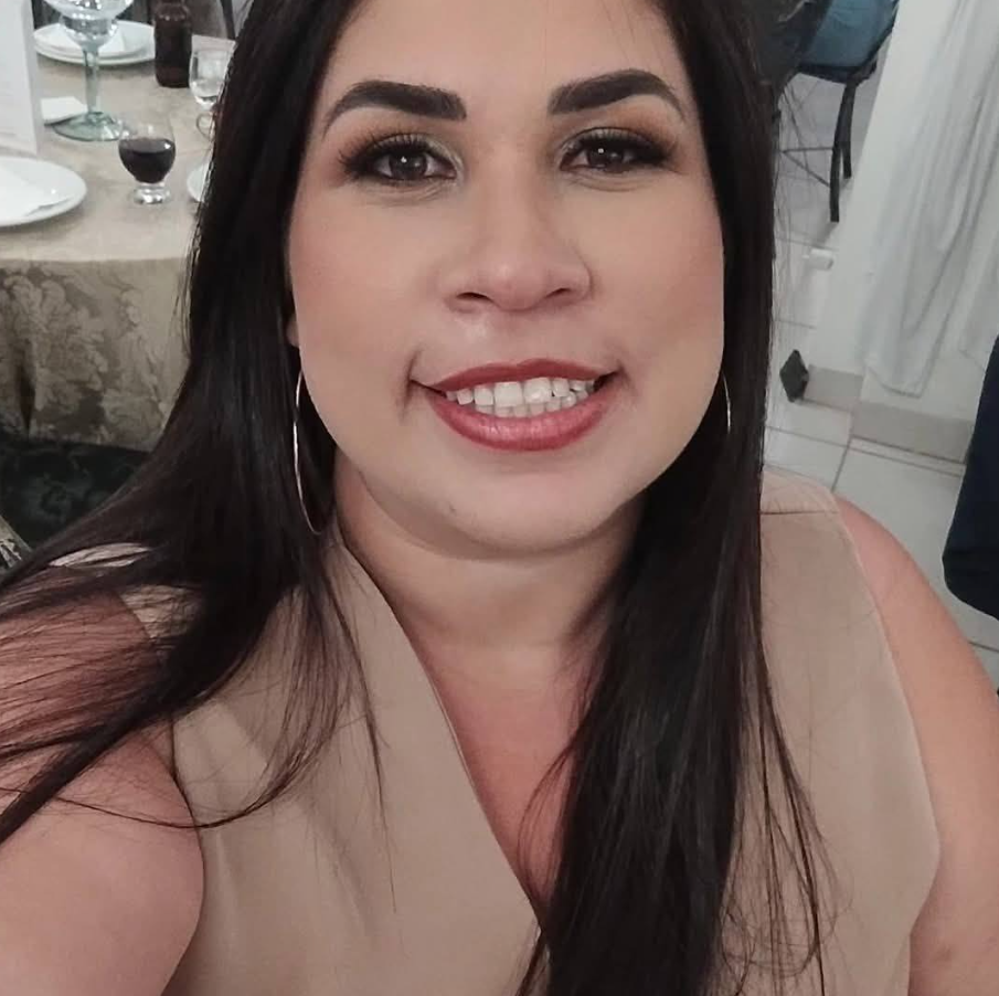 Cláudia Moreira